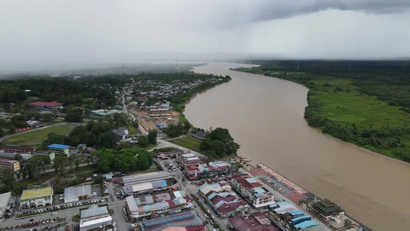 The Towns of Sarawak, Borneo, Malaysia alt