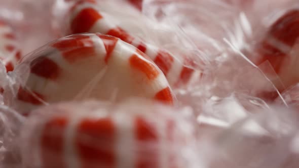 Rotating shot of peppermint candies - CANDY PEPPERMINT 018 alt