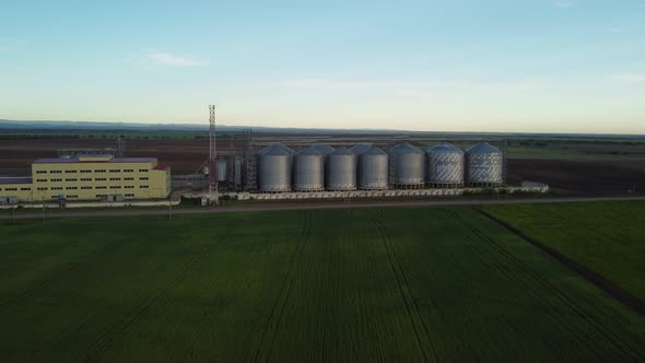 Grain Elevator alt