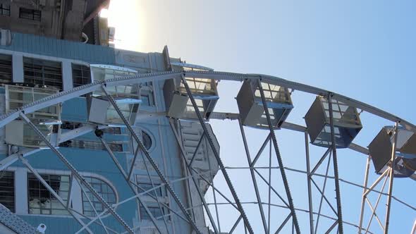 Vertical Video  Ferris Wheel in the Morning at Sunrise in Kyiv Ukraine alt