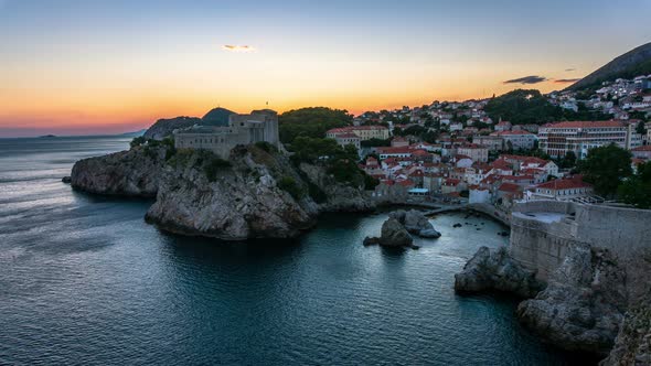 Time Lapse of Dubrovnik Old Town in Croatia alt
