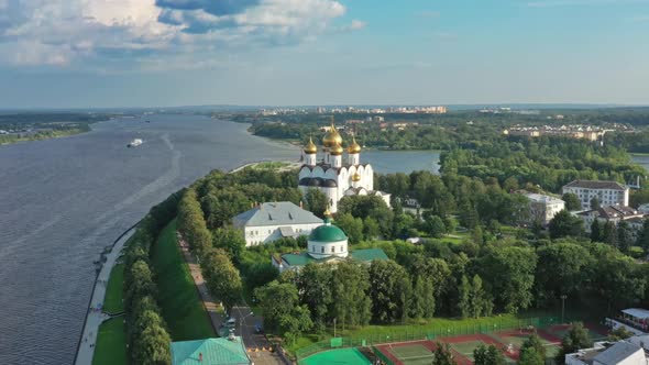 Assumption Cathedral in Yaroslavl Russia alt