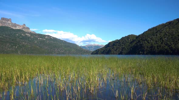 Landscapes of the Patagonian province of Río Negro in Argentina. alt
