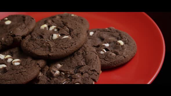 Cinematic, Rotating Shot of Cookies on a Plate - COOKIES alt
