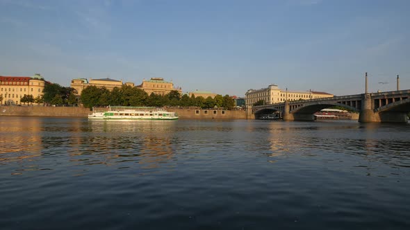 Boat floating near Manes Bridge
