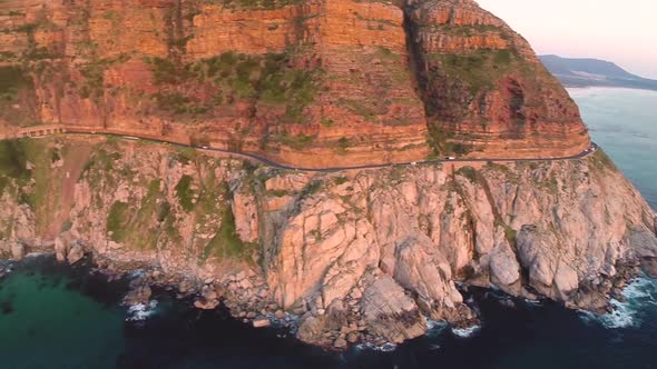 Chapmans peak drive in South Africa alt