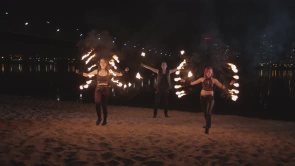 Performance of Fireshow Outdoor in City Twilight alt