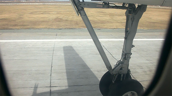 Plane Landing Gear alt