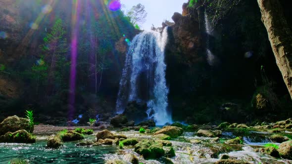 Beautiful Large Waterfall alt