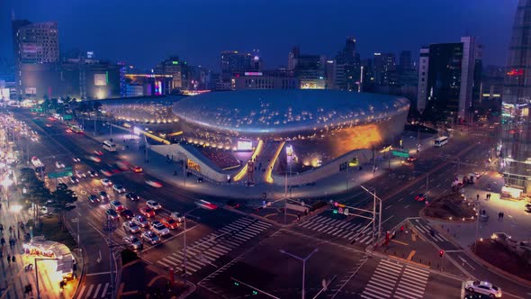 Time Lapse Traffic at Dongdeamun Desig  Plaza Seoul South Korea