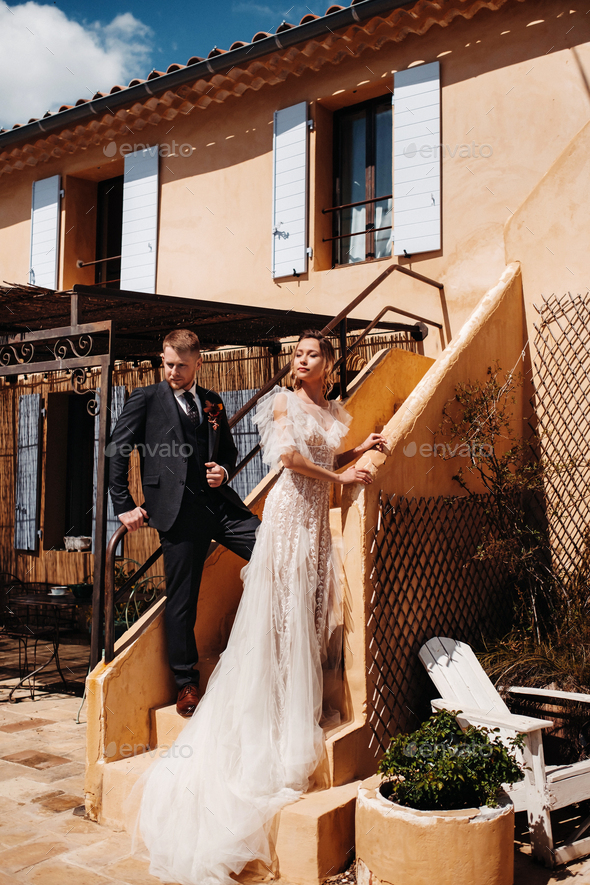 Wedding couple near a Villa in France.Wedding in Provence.Wedding photo shoot in France