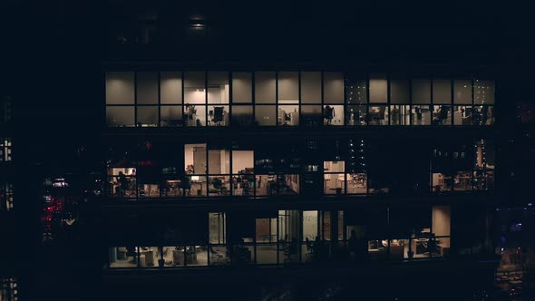 People Work in Offices in alt