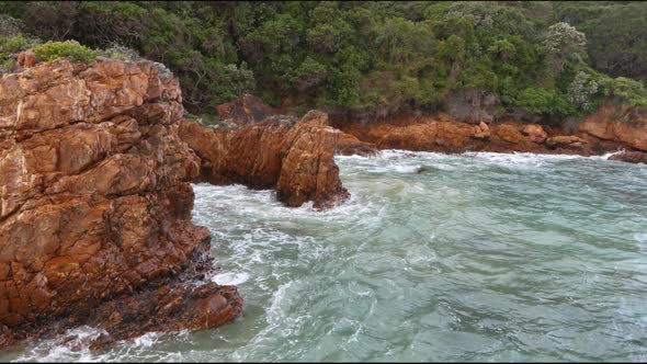 A beautiful summers day overlooking the Knysna Heads from a viewpoint of the Indian Ocean, Coney gle alt