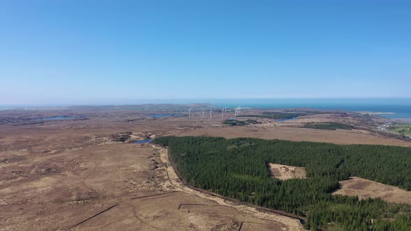 The Loughderryduff Windfarm Between Ardara and Portnoo in County Donegal  Ireland  Time Lapse alt