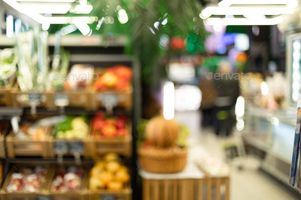 Blurred Supermarket Aisle Background Of Vegetables Department In Grocery  Store Stock Photo by Prostock-studio