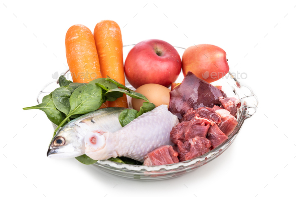 ingredients-of-barf-raw-food-recipe-for-dogs-consisting-meat-organs