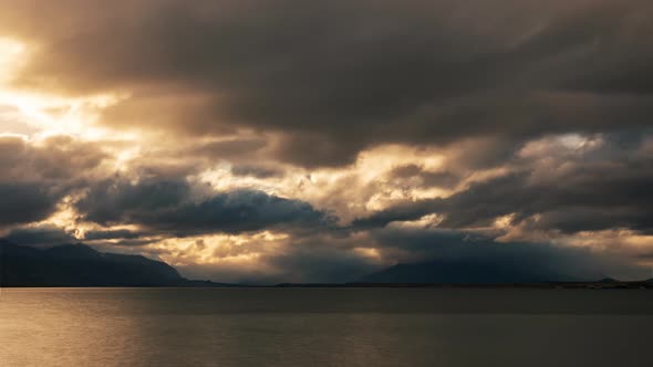 The shore before the sunset in Puerto Natales