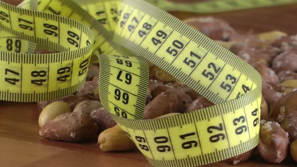 Peanuts And Tape Measure Turning alt