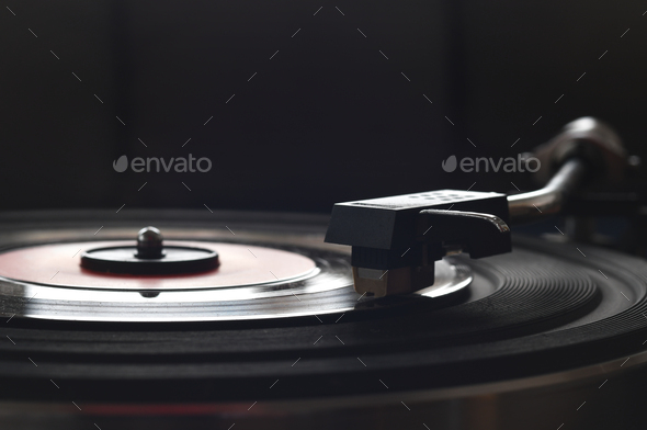 Close Up Of Turntable Neede On A Vinyl Record Stock Photo By Urospoteko