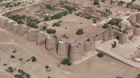 Drone view of Derawar Fort in the mornning alt