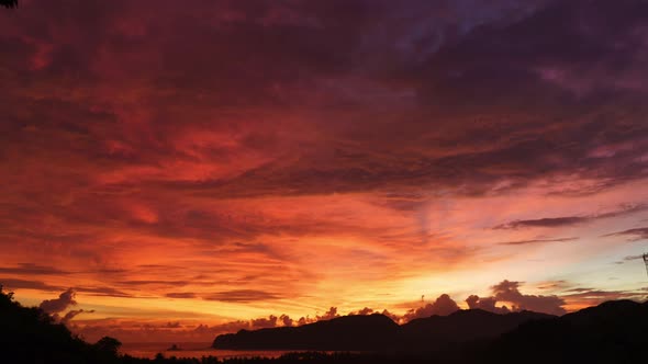 Saturated Colors of Wonderful Dramatic Sunset on Majestic Exotic Island in the Ocean Scenic alt
