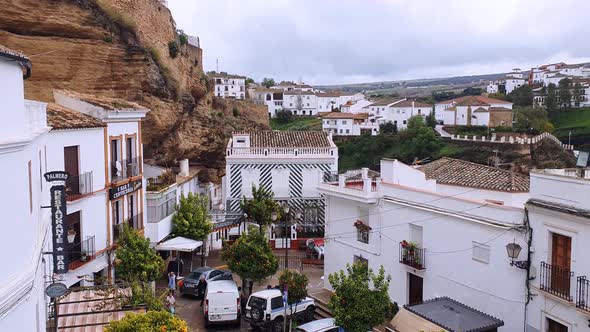 The beautiful village of Setenil de las Bodegas, Provice of Cadiz, Andalusia, Spain. Cave buildings alt