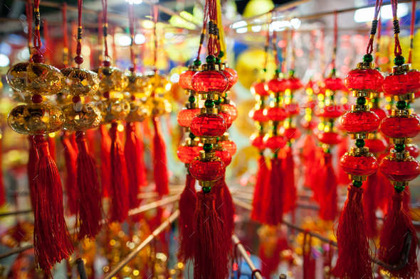 lucky knot lunar new year decoration in Vietnam with gold and red ...