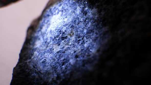 Minerals and rocks alt