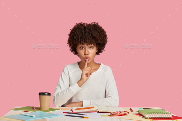 Secret black journalist writes new ideas for book, asks not make noise as she cant concentrate, make