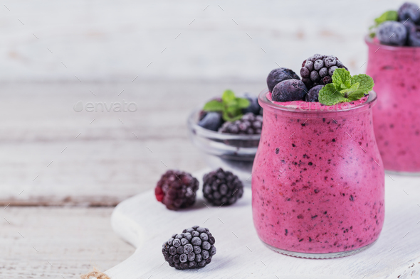 Healthy Berry Smoothie