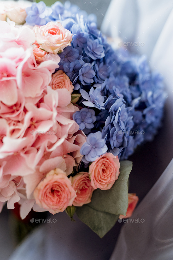 Elegant Wedding Bouquet Of Fresh Natural Flowers Stock Photo By Omelnickiy