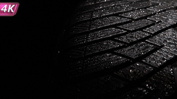 Rotation Of Wet Car Tire alt