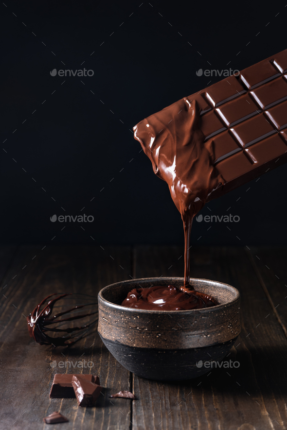 Dripping melted chocolate