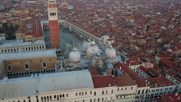 Venice Aerial View at Sunrise in Italy alt