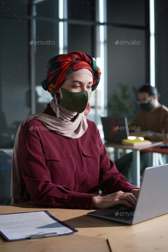 Working online during pandemic