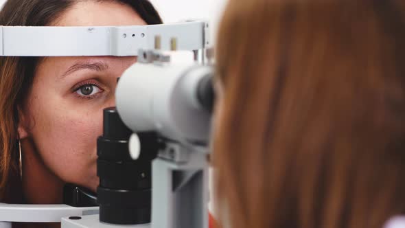 Eye Test for Visual Acuity alt