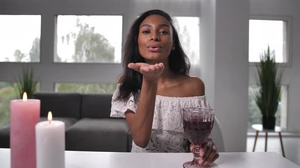 Pretty Female Saying Goodbye Ending Online Date alt