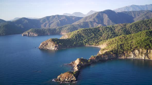 The drone view on the natural park among tracking path:"likya yolu" in South Turkey, Antalya alt