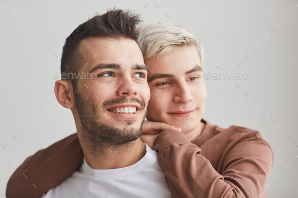 同性戀約會不和諧服務器 17