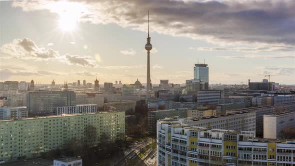 Sunny Day Time Lapse of Berlin Skyline with Television Tower, Berlin, Germany alt
