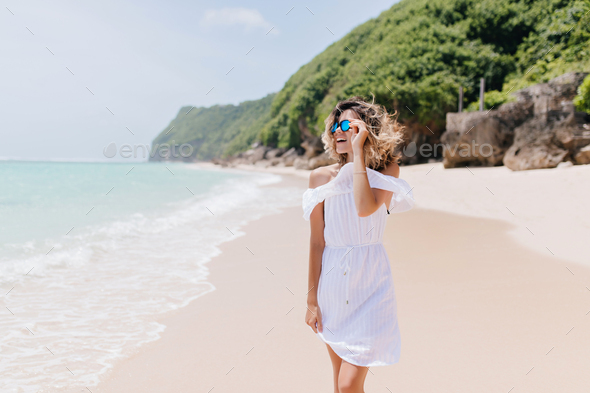 tropical white outfit