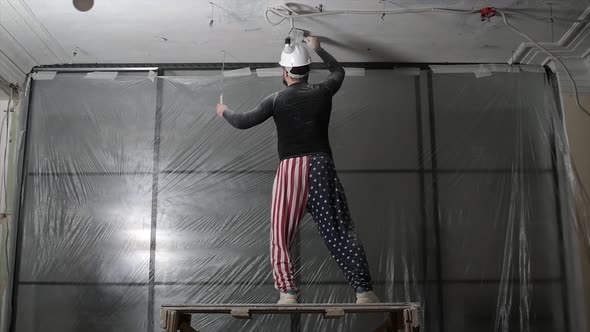 Dancing Excited and Charismatic Man Architect at the End of the Day He Enjoy the Moment at alt