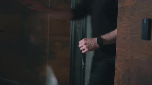 Web Developers Running to Shelter During War alt