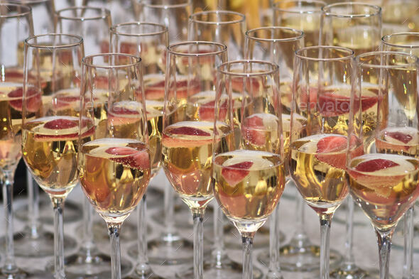 champagne buffet table