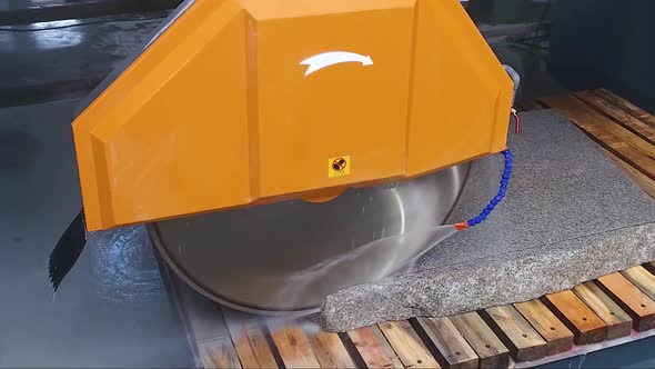 industrial processing of granite stone alt