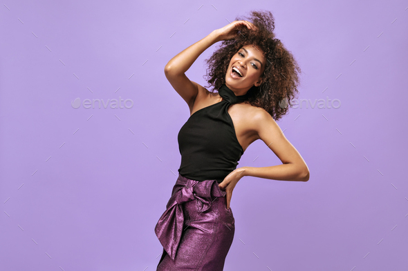 purple skirt black top