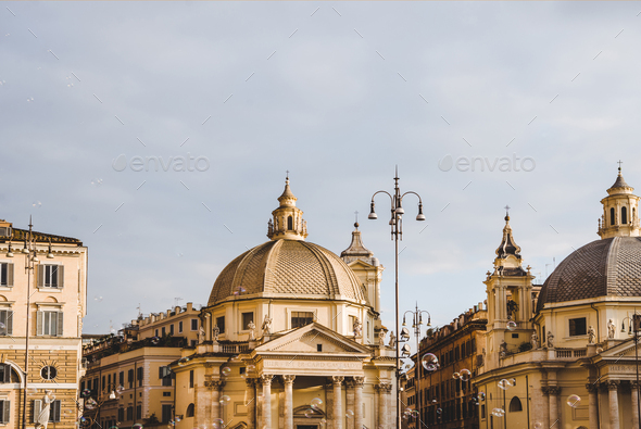 St Maria in Montesanto and St Maria Miracoli churches at piazza del popolo (peoples square) in Rome, - Stock Photo - Images