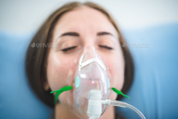 disease woman patient wearing medical oxygen mask and treatment in ...