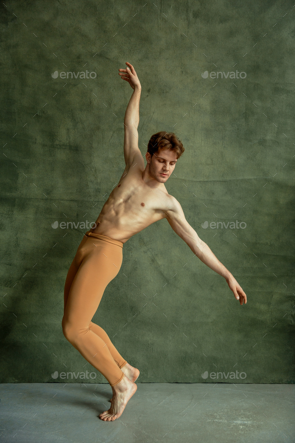Male Ballet Dancer Poses Images - Free Download on Freepik