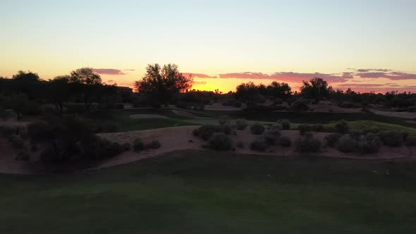 Sunset Parallax Desert Golf Course 4 K